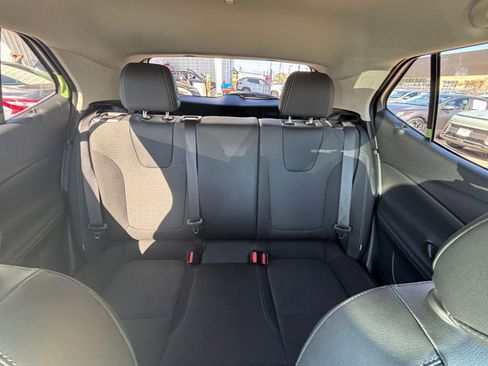 Used 2025 Buick Encore GX Preferred image 36