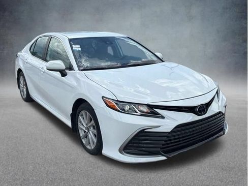 Used 2023 Toyota Camry LE FWD image 10