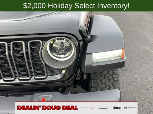 New 2025 Jeep Wrangler Unlimited Rubicon image 13