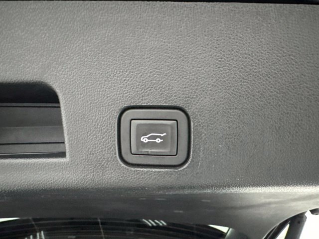 Used 2024 Chevrolet Traverse LS w/ LPO, Floor Liner Package FWD image 30