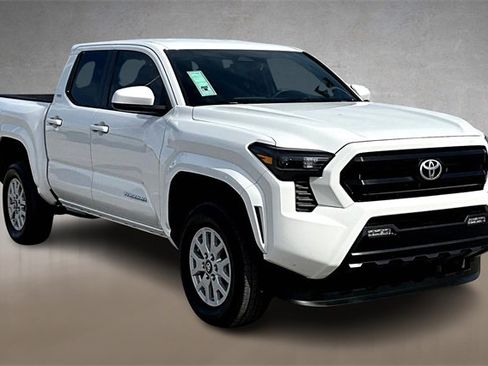 Used 2024 Toyota Tacoma SR5 image 8