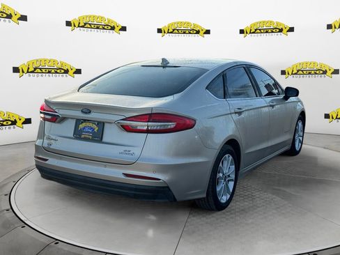 Used 2019 Ford Fusion SE image 6