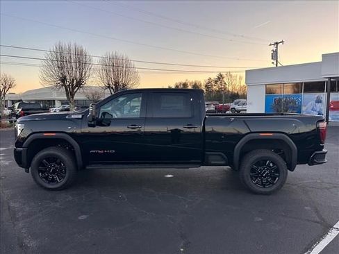 New 2026 GMC Sierra 2500 AT4 w/ AT4 Premium Plus Package image 7