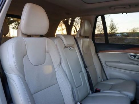Used 2016 Volvo XC90 T6 Inscription w/ Vision Package image 23