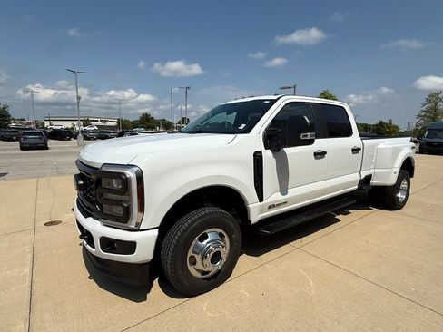 New 2026 Ford F350 XL w/ STX Appearance Package AWD/4WD image 13