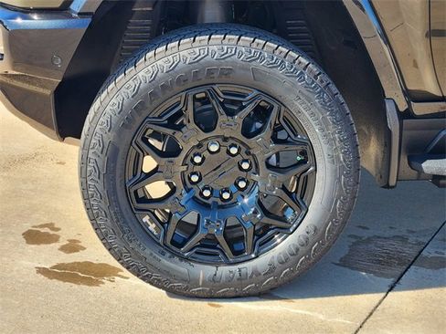 New 2026 GMC Hummer EV SUV image 9