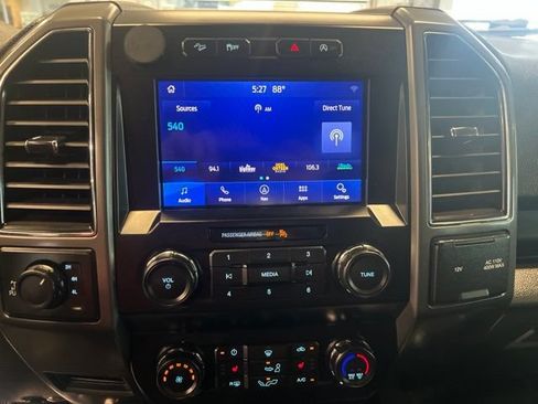 Used 2020 Ford F150 XLT w/ Equipment Group 302A Luxury AWD/4WD image 18