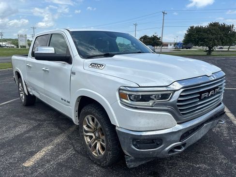 Used 2019 RAM 1500 Limited AWD/4WD image 3