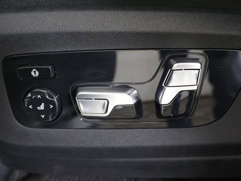 Used 2024 BMW XM image 38