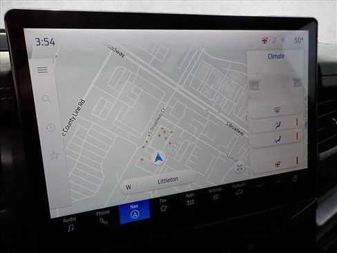 Used 2023 Ford Expedition XLT image 24