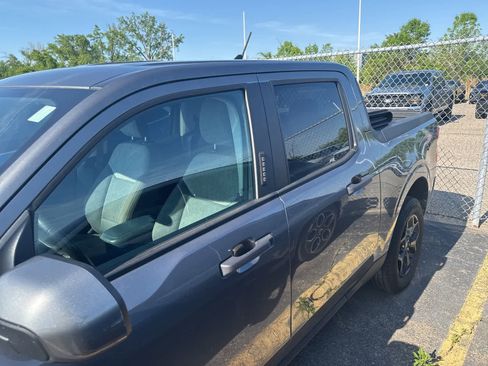 Used 2022 Ford Maverick XLT w/ Equipment Group 300A Standard AWD/4WD image 14