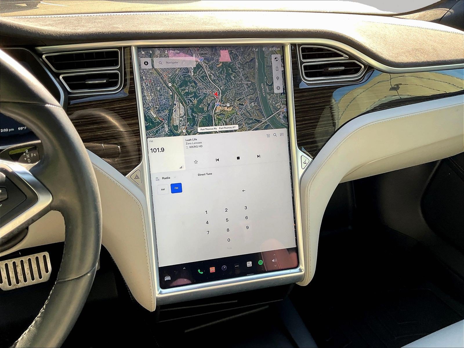 Used 2016 Tesla Model S 90D AWD/4WD image 9