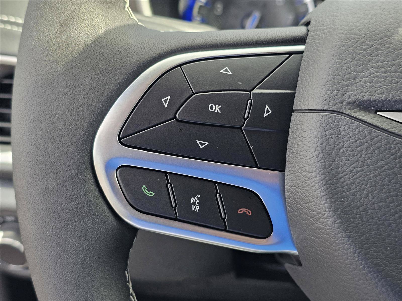 New 2027 Chrysler Pacifica Select FWD image 20
