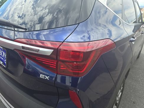 Used 2021 Kia Seltos EX AWD/4WD image 35