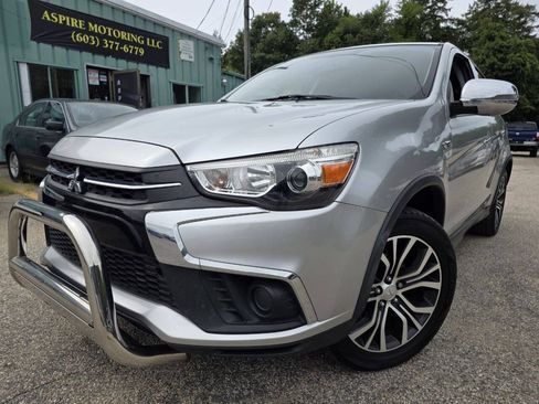 Used 2019 Mitsubishi Outlander Sport ES FWD image 2