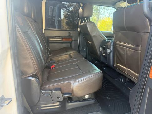 Used 2016 Ford F250 King Ranch w/ King Ranch w/Chrome Package image 11