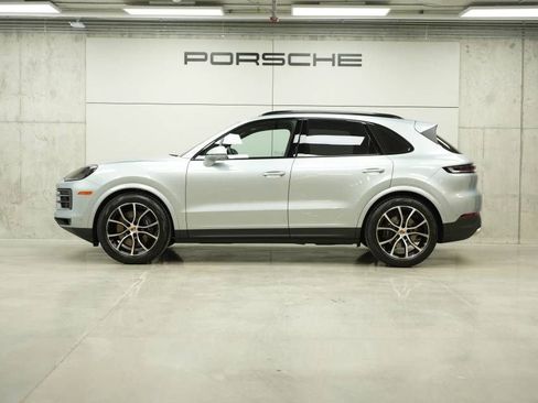 New 2026 Porsche Cayenne AWD/4WD image 2