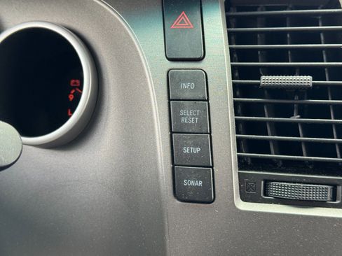 Used 2016 Toyota Sequoia SR5 image 22