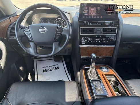 Used 2023 Nissan Armada SL w/ Captain's Chairs Package image 12