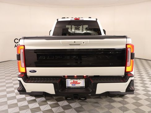 Used 2025 Ford F350 Platinum AWD/4WD image 22