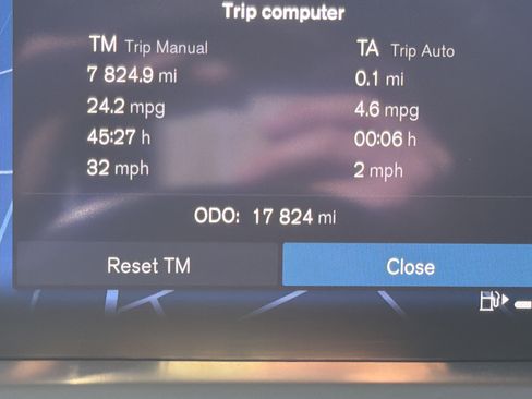 Certified 2025 Volvo XC90 B5 Core AWD/4WD image 22