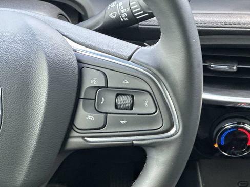 Used 2024 Buick Encore GX Sport Touring w/ Comfort Package FWD image 21