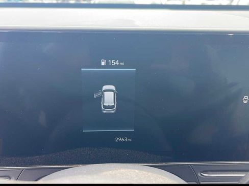 Used 2026 Hyundai Kona SE FWD image 4