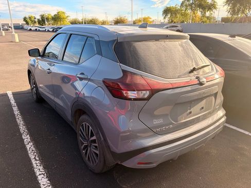 Certified 2022 Nissan Kicks SV FWD image 6