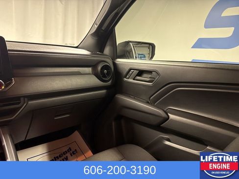Used 2023 Chevrolet Colorado Trail Boss image 24