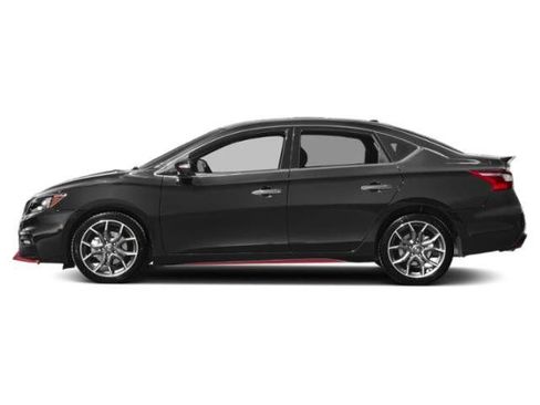 Used 2019 Nissan Sentra NISMO w/ Electronics Package FWD image 3