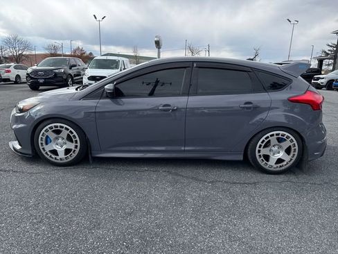 Used 2017 Ford Focus RS image 2