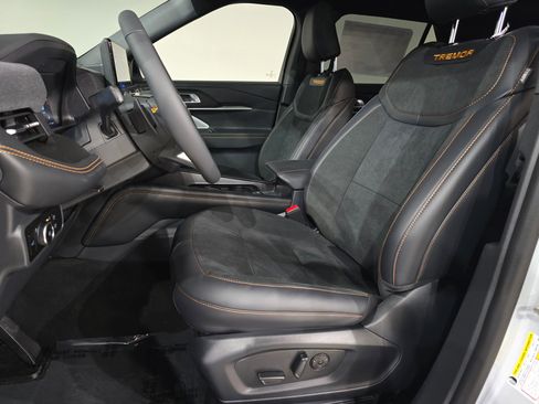 New 2026 Ford Explorer Tremor w/ Tremor Ultimate Package AWD/4WD image 24