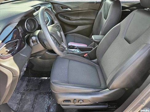 Certified 2022 Buick Encore GX Select w/ Sport Touring Package image 15