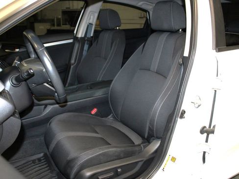 Used 2019 Honda Civic EX image 27