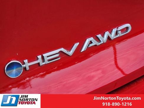 Used 2024 Toyota Crown Limited image 13