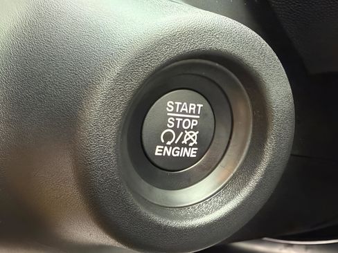 New 2025 RAM ProMaster 2500 w/ Convenience Group image 23