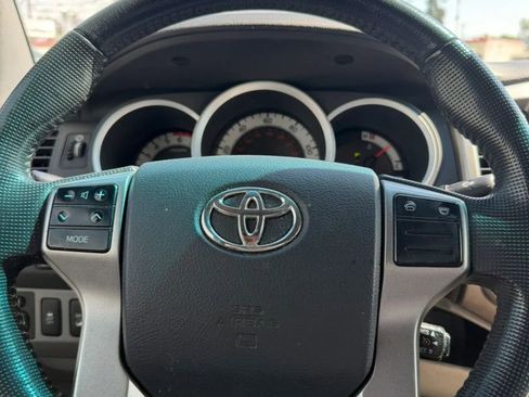 Used 2013 Toyota Tacoma 4x4 Double Cab w/ TRD Off-Road Pkg image 19