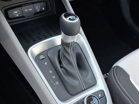 New 2026 Hyundai Venue SEL FWD image 13