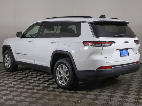 Used 2023 Jeep Grand Cherokee L Limited AWD/4WD image 11