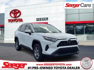 Used 2025 Toyota RAV4 XLE AWD/4WD video 1
