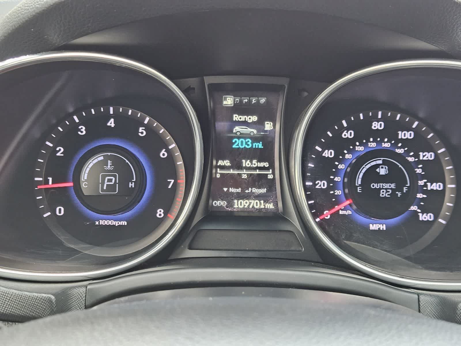 Used 2015 Hyundai Santa Fe Sport 2.0T w/ Option Group 05 AWD/4WD image 13