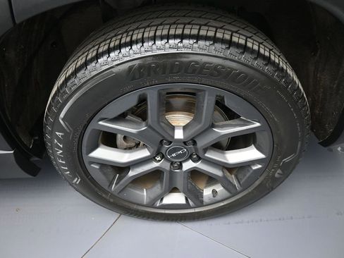 Used 2024 Honda Pilot Elite image 15