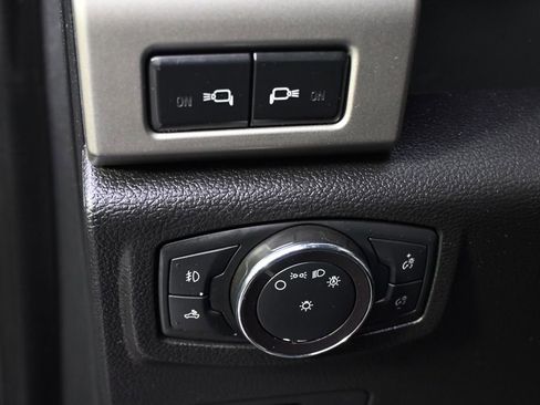 Used 2020 Ford F350 Lariat w/ Chrome Package AWD/4WD image 25