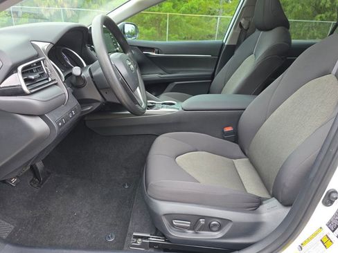 Certified 2024 Toyota Camry LE w/ Convenience Package FWD image 24