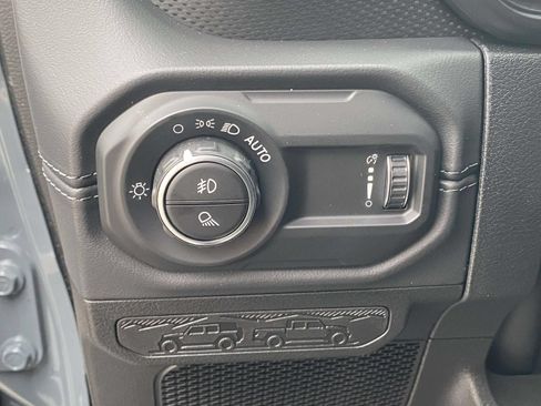 New 2026 Jeep Gladiator Rubicon AWD/4WD image 18