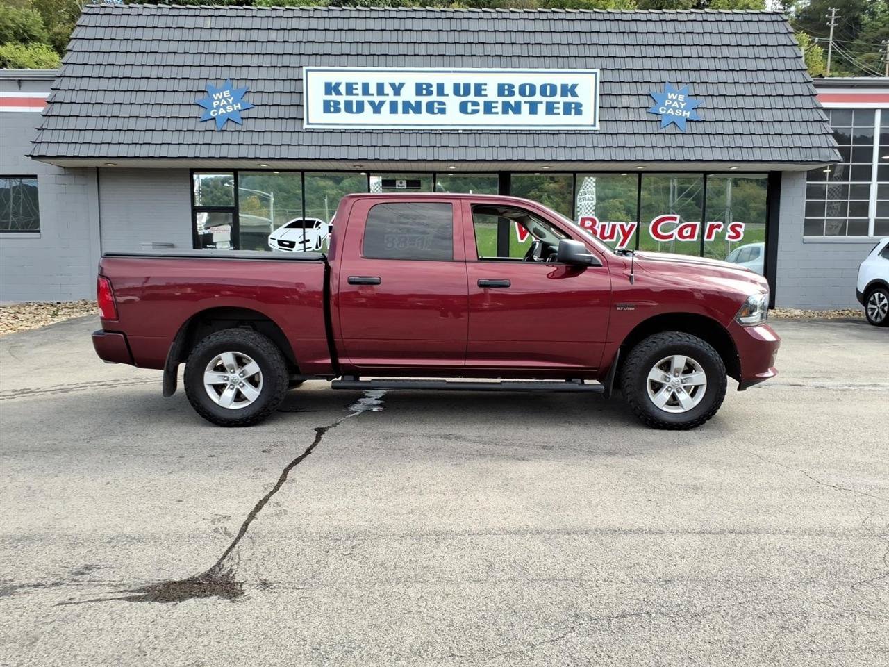 Used 2019 RAM 1500 Express w/ Wheel & Sound Group AWD/4WD image 1