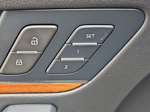 Certified 2023 Audi Q5 2.0T Premium Plus w/ Premium Plus Package image 21