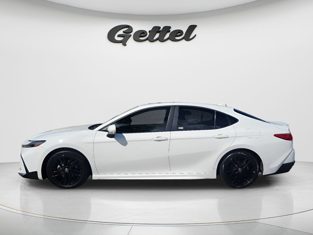 Used 2025 Toyota Camry SE w/ Multimedia Upgrade Package FWD image 8