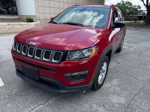 Used 2017 Jeep Compass Sport image 3