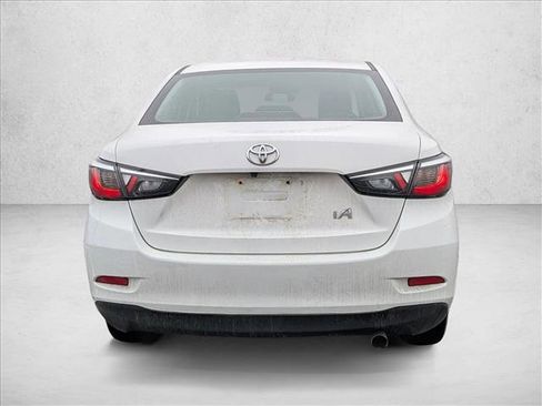 Certified 2018 Toyota Yaris iA image 6